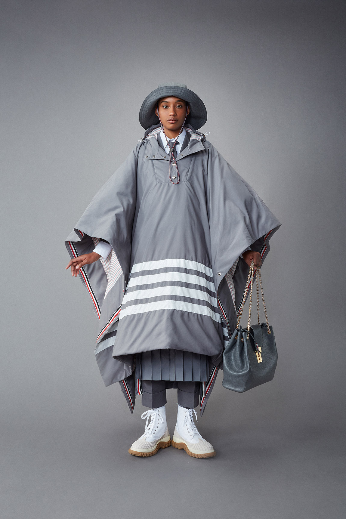 THOM BROWNE WOMENS SPRING 1 2022 - LOOK 4