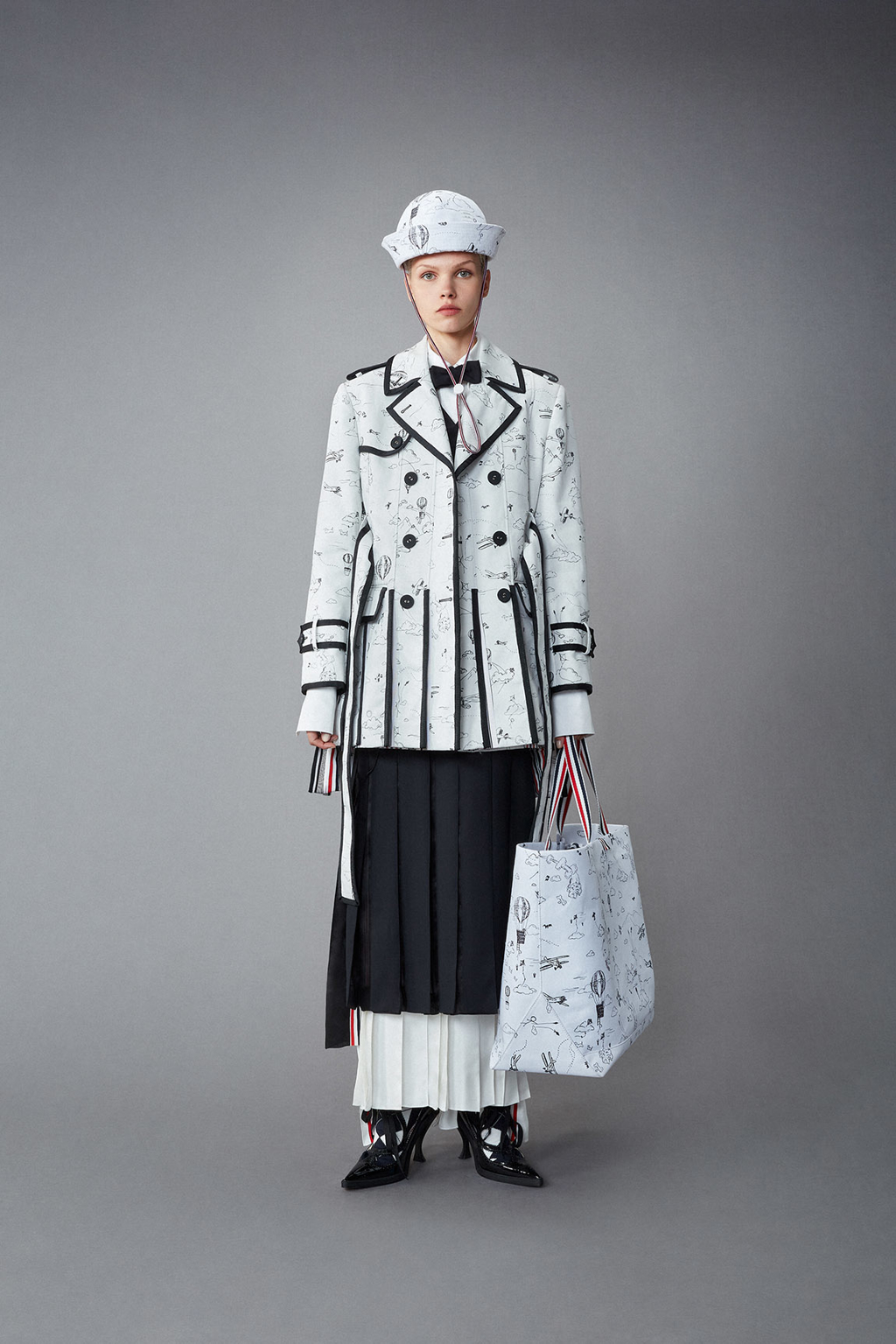 THOM BROWNE WOMENS SPRING 1 2022 - LOOK 53