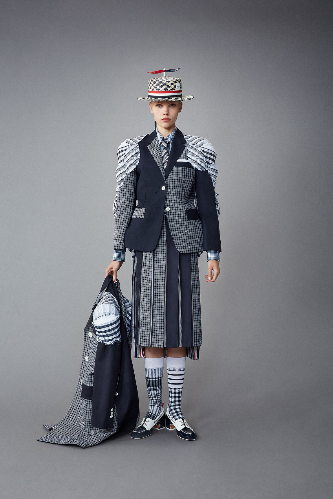 THOM BROWNE WOMENS SPRING 1 2022 - LOOK 36