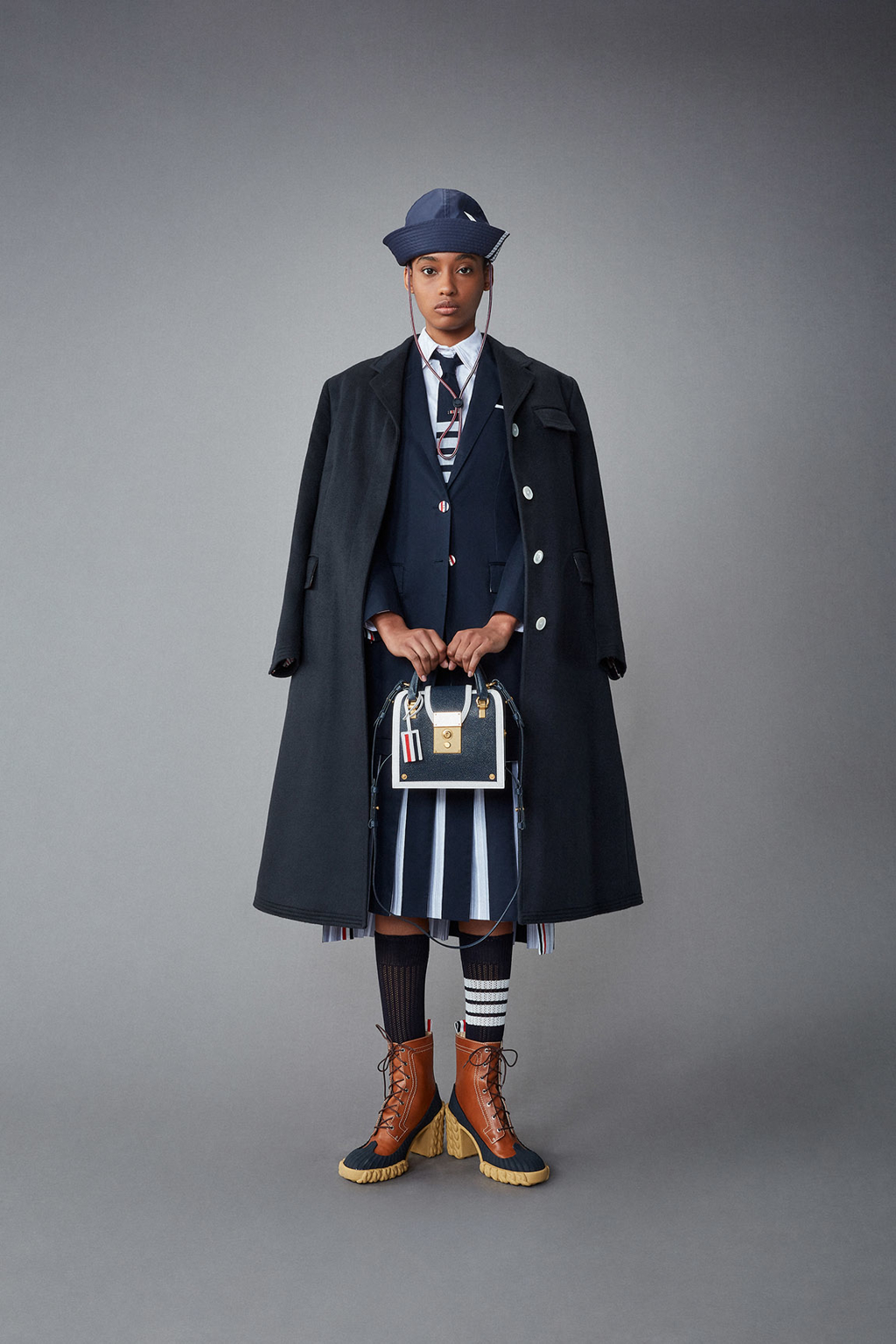 THOM BROWNE WOMENS SPRING 1 2022 - LOOK 23