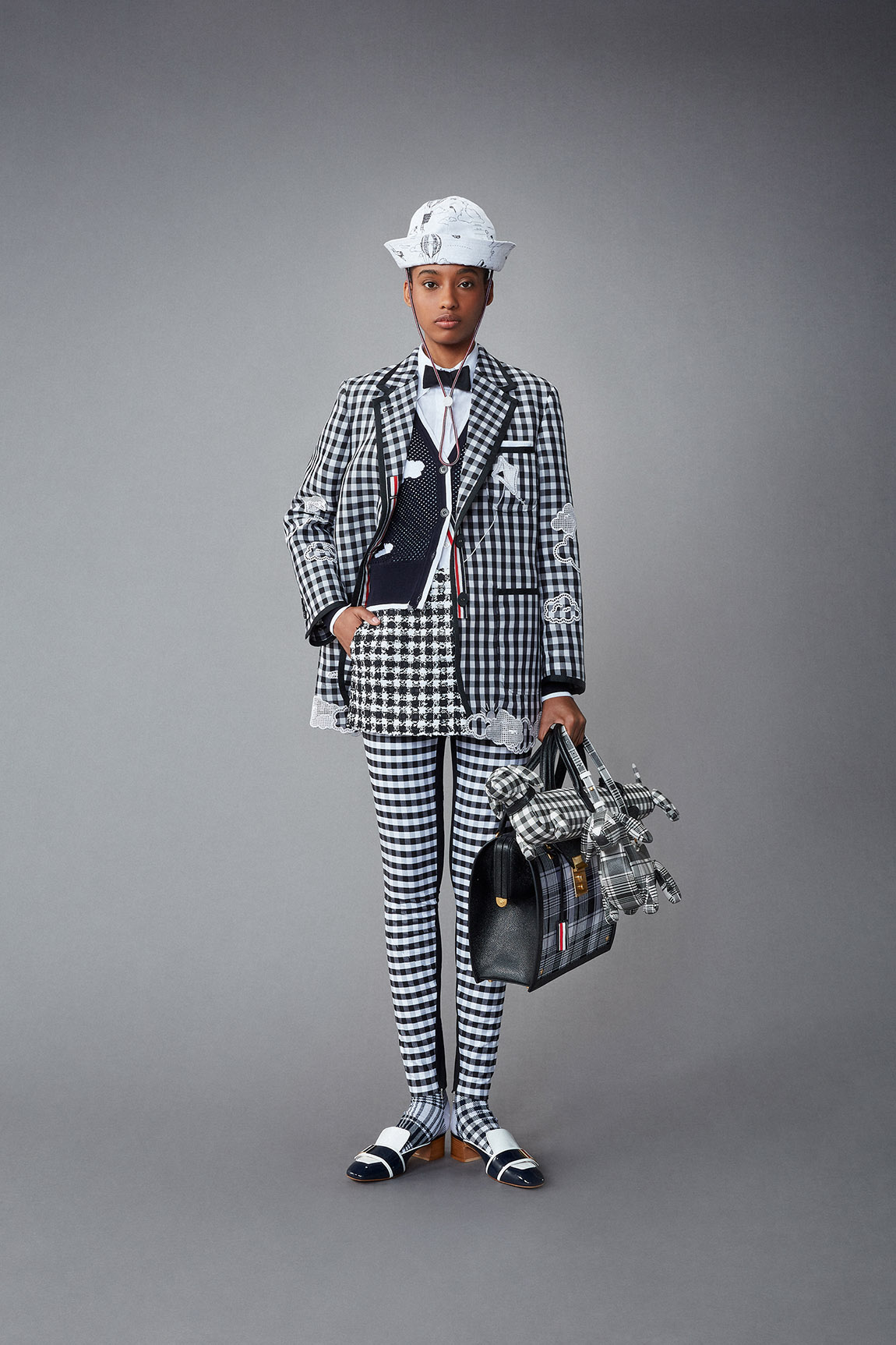 THOM BROWNE WOMENS SPRING 1 2022 - LOOK 32