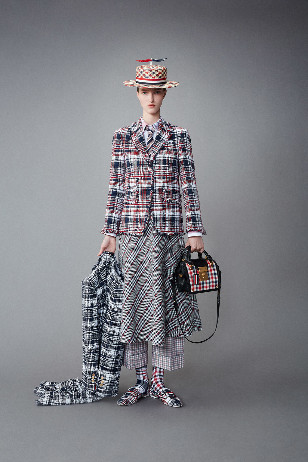 THOM BROWNE WOMENS SPRING 1 2022 - LOOK 33