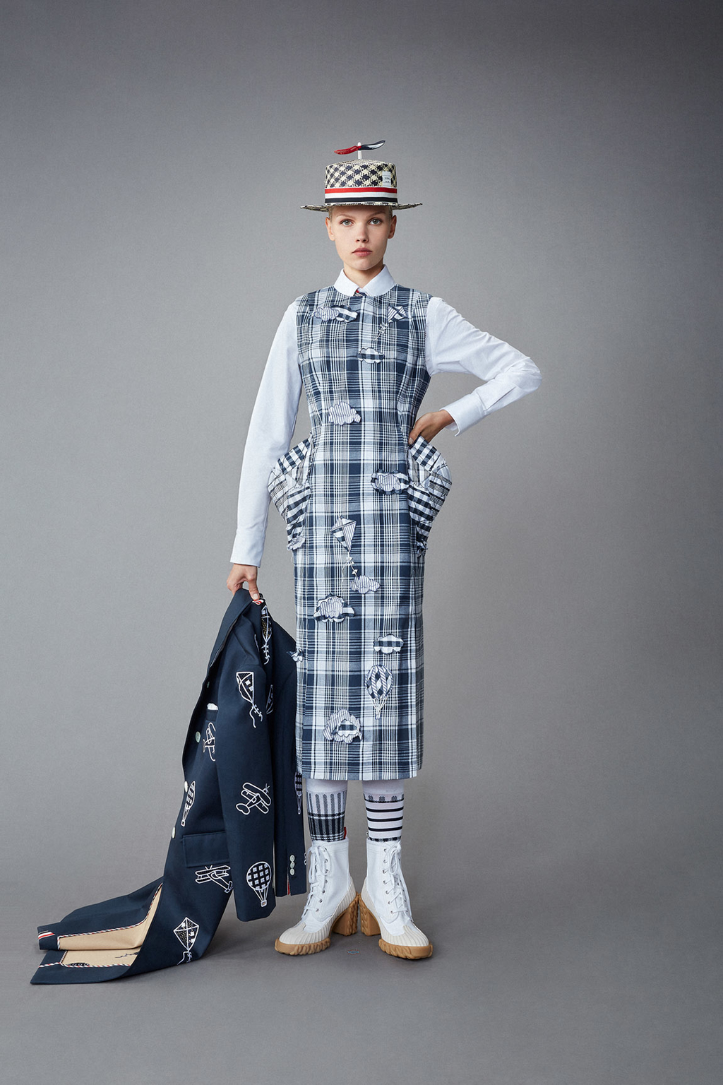 THOM BROWNE WOMENS SPRING 1 2022 - LOOK 42